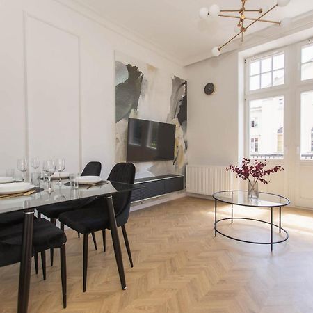 Apartamento Apartament Old Town Premium Z Balkonem Kłodzko Exterior foto